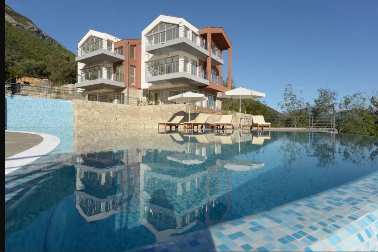 Apartments Acacia Hill Ðenovići Εξωτερικό φωτογραφία