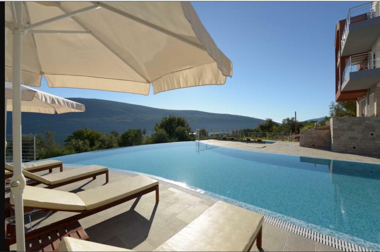Apartments Acacia Hill Ðenovići Εξωτερικό φωτογραφία